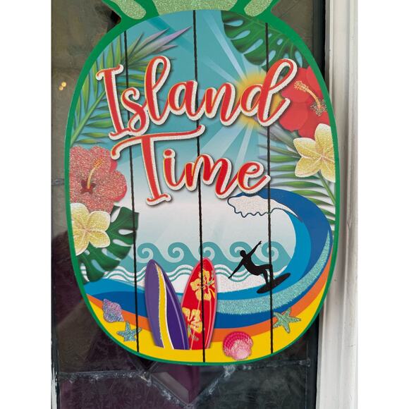 Island Time Beach Surfer Pineapple Shaped Summer Hibiscus Flower Wreath Sign - Picture 1 of 5